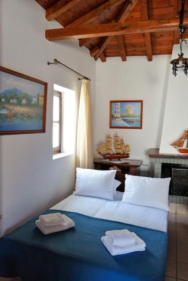 Blue Nest Apartment Skiathos Exterior foto