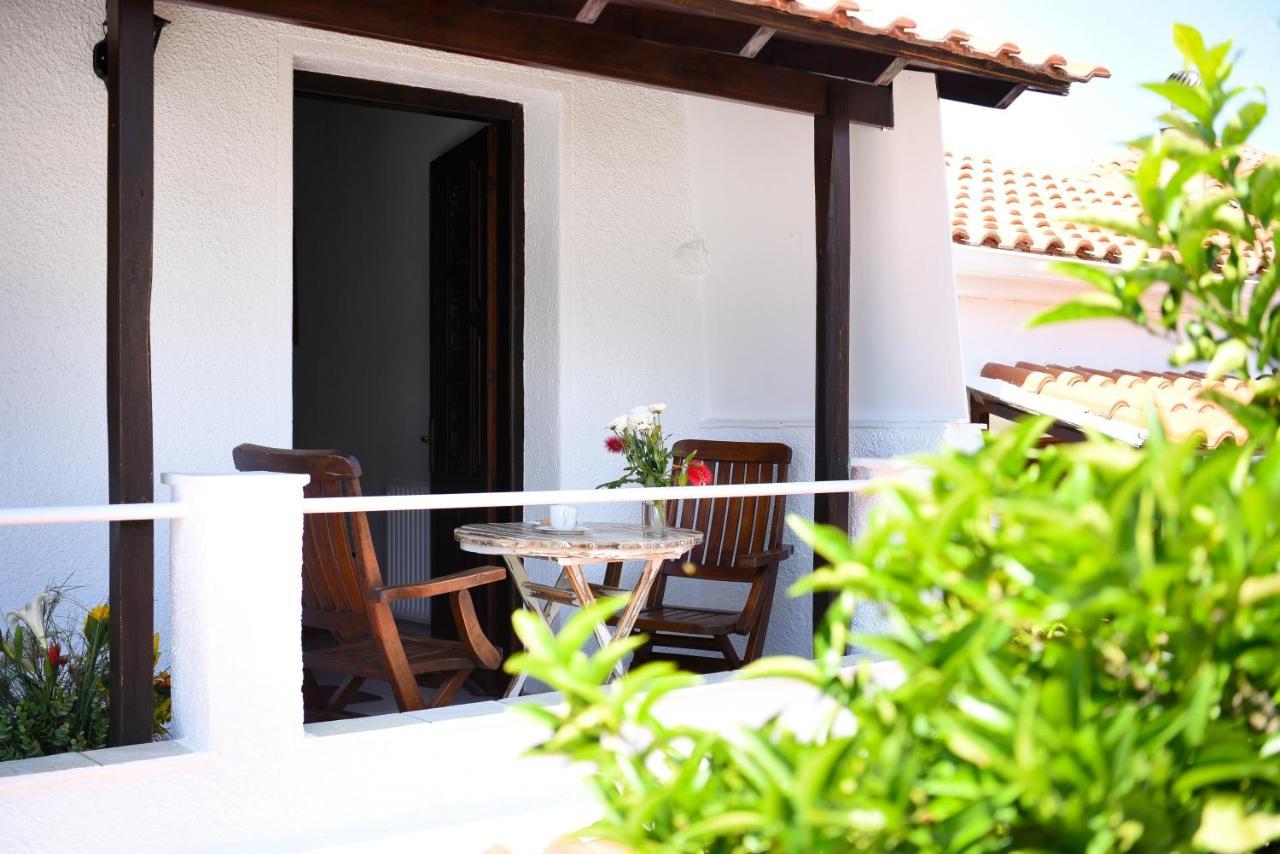 Blue Nest Apartment Skiathos Exterior foto